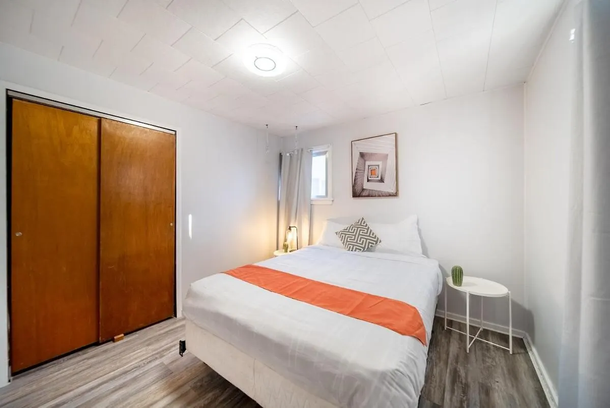 Holiday home 2 Bedroom Home In A Prime Location Winnipeg