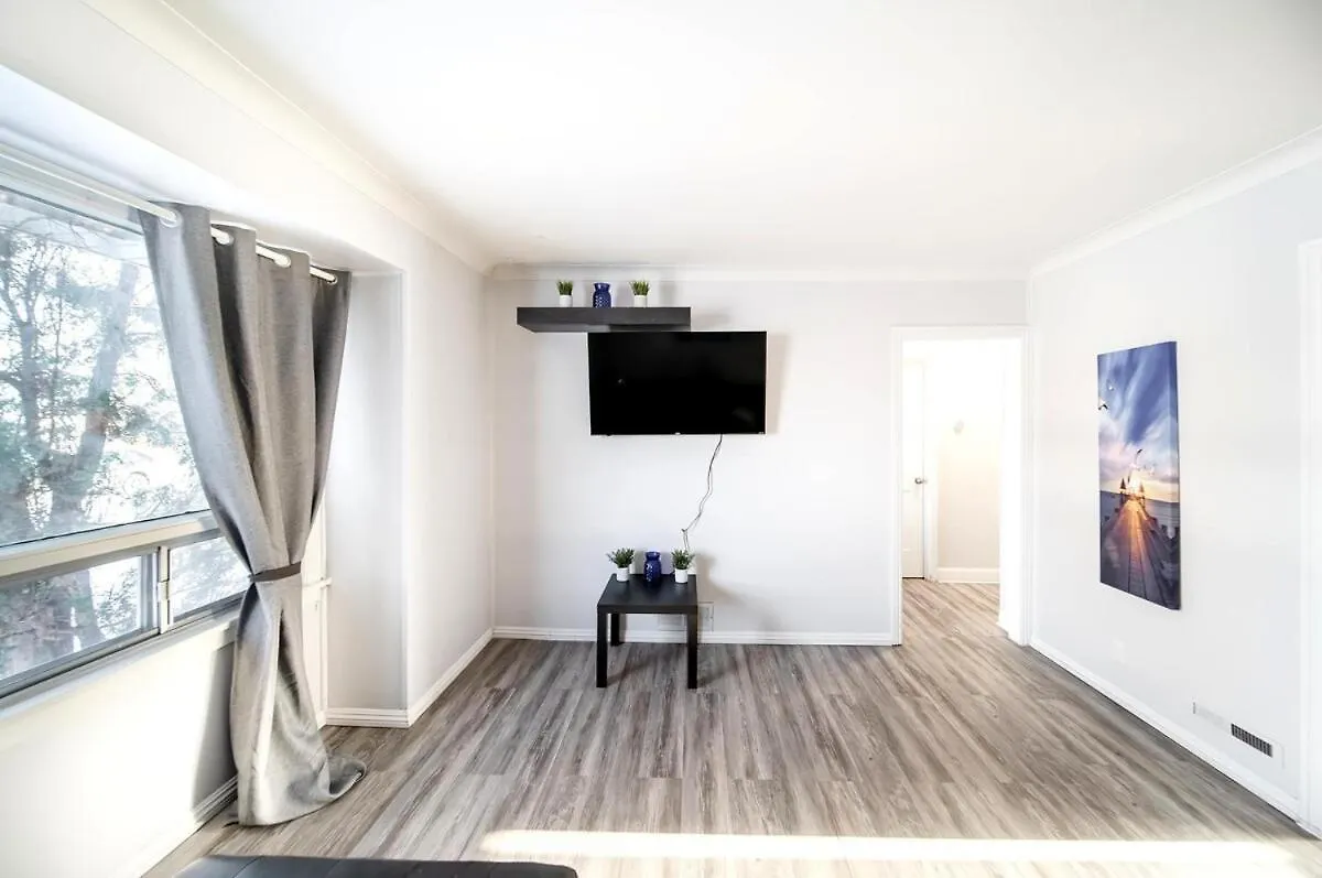 2 Bedroom Home In A Prime Location Winnipeg